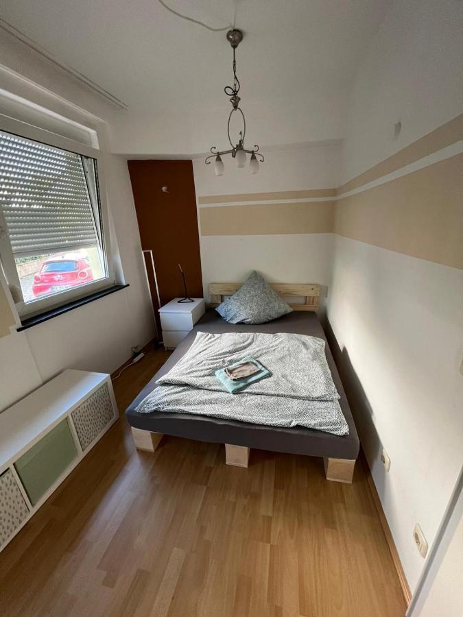Privatzimmer Nahe Residenz Und Innenstadt 维尔茨堡 外观 照片